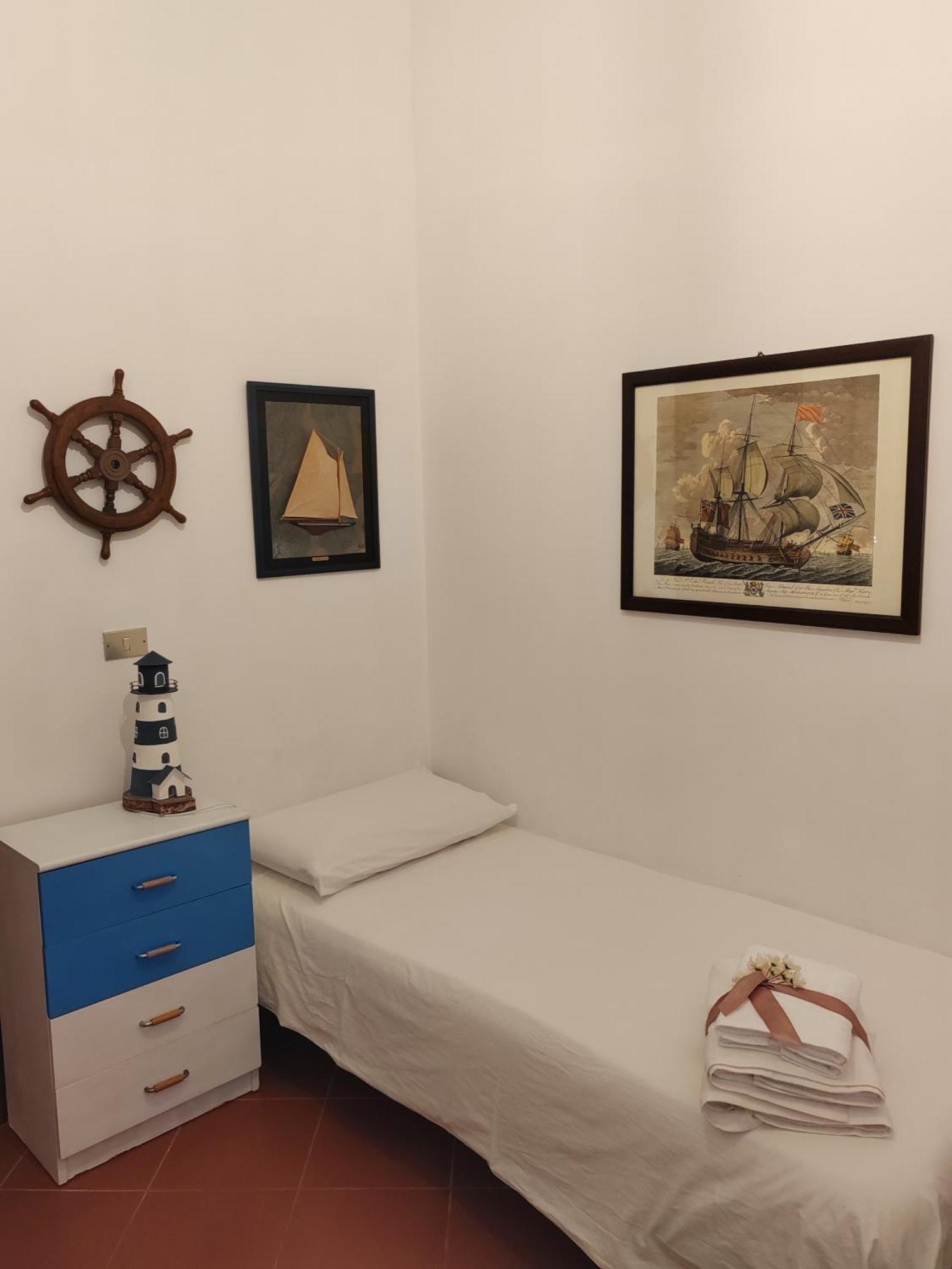特拉尼La Finestra Sul Porto公寓 外观 照片